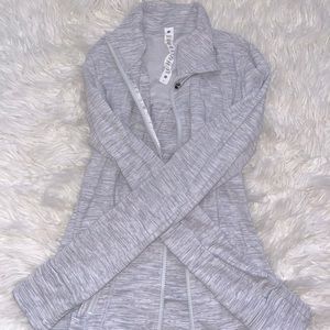 Lululemon define jacket size 4!
